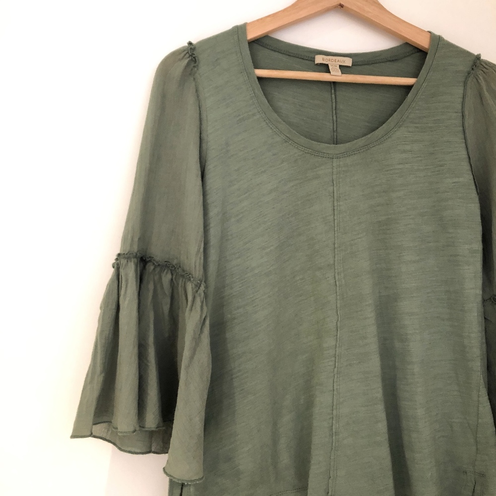 3/$30 - Anthropologie Sage Flared Sleeve Top